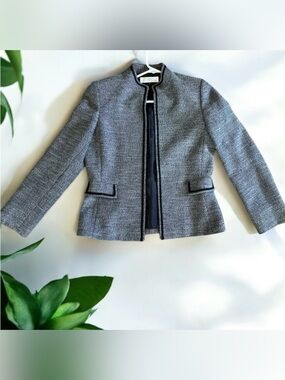 Tahari Gray Tweed Collarless Blazer with Black Trim